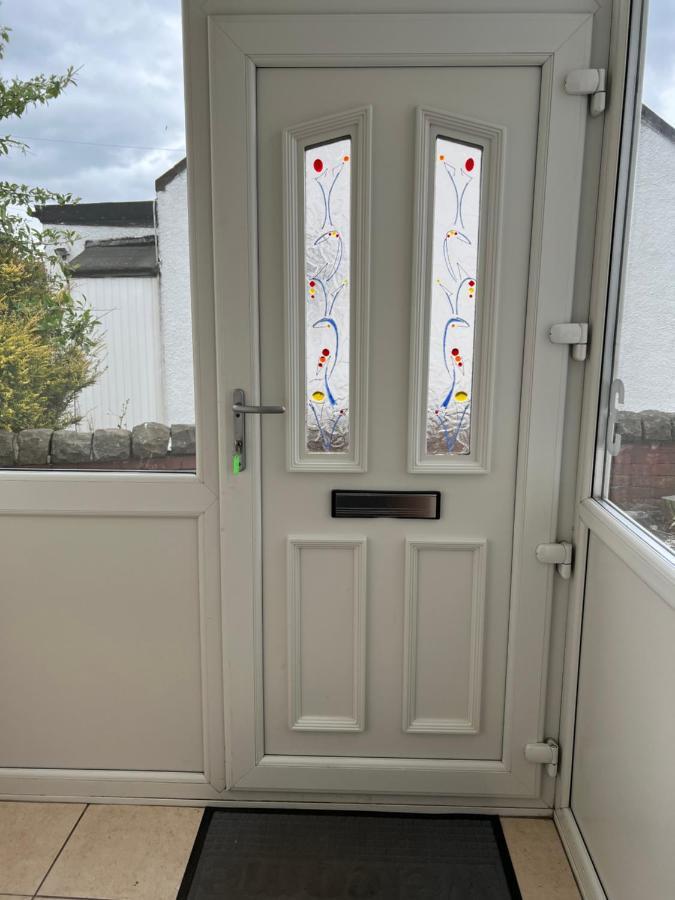 4 Bed Bungalow Near Airport Edinburgh Bagian luar foto